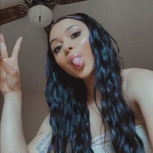 Meet your Posher, Dianna